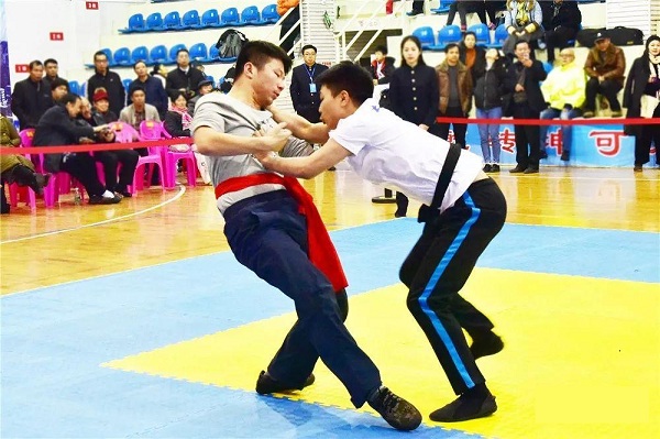 趣味運動會,四兩拔千斤擂臺賽 趣味運動會,四兩拔千斤擂臺賽